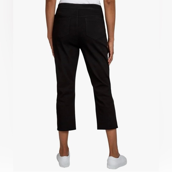 Capri - Picture 2 of 2